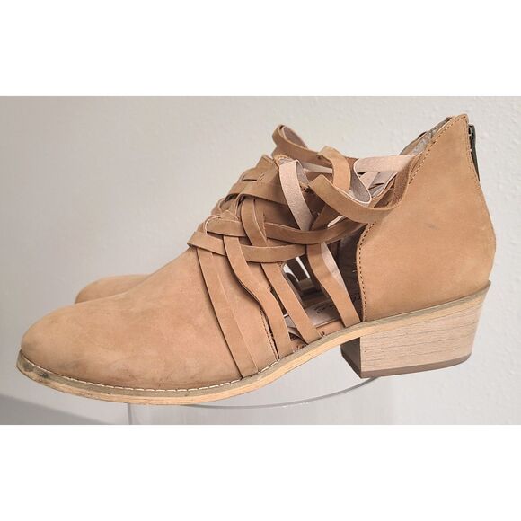Coldwater‎ Creek Tan Brown Leather Ankle Boots US 10 Half Strappy Boho Bohemian - Picture 2 of 8